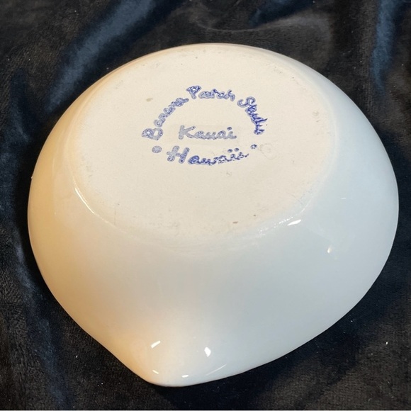 Banana Patch Studio Kauai Hawaii Art Pottery Bowl With Pour Spout  Palm Trees - Picture 9 of 13